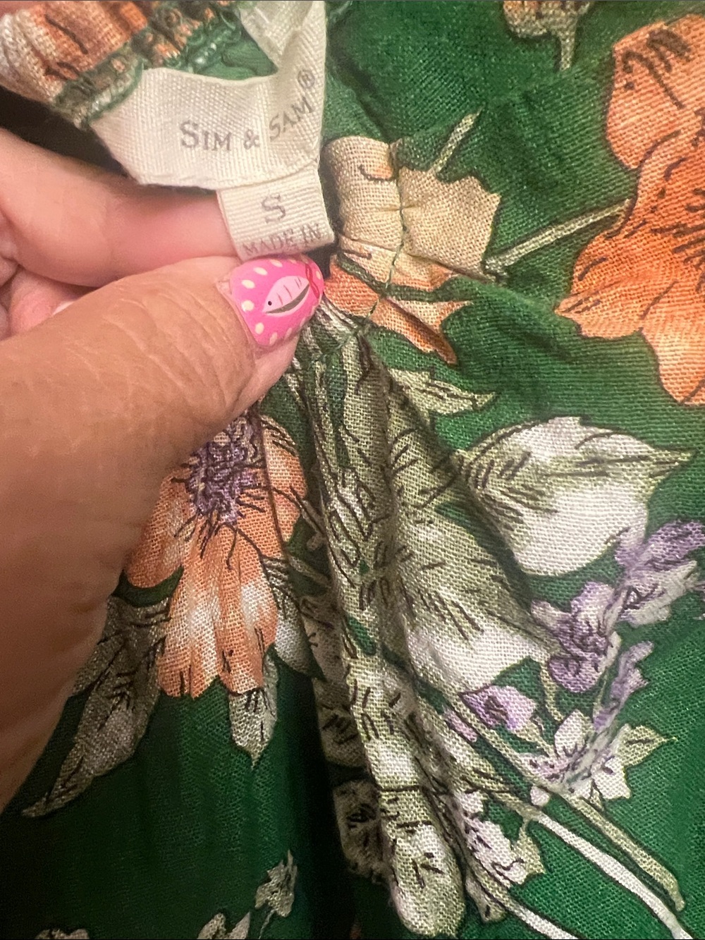 Green Floral Puff-Sleeve Mini Dress - Picture 5 of 7